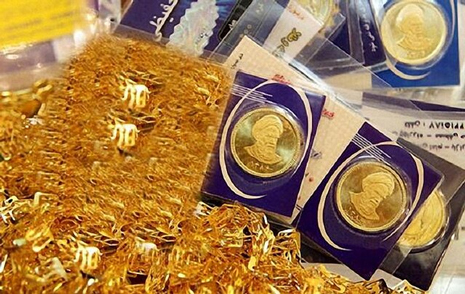 قیمت طلا و سکه در بازار عقب نشینی کرد